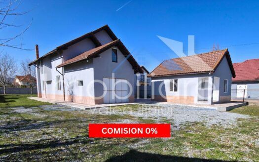 Casă spațioasă de vânzare – Hațeg | Zonă centrală | Teren 1.400 mp